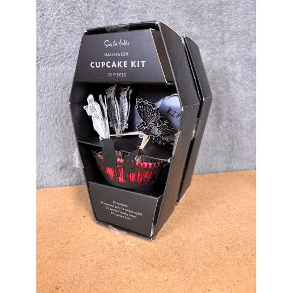 Sur La Table Halloween Cupcake Kit 72 Piece Coffin Box Spooky Picks Wraps Liners